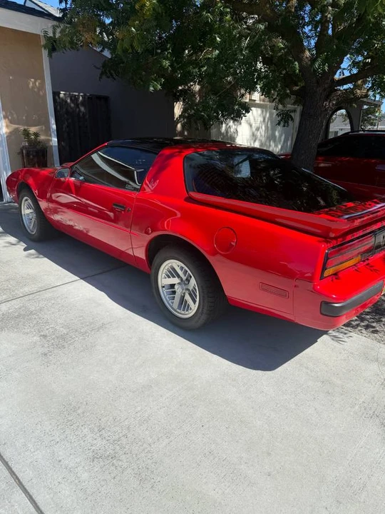 1989 Pontiac Firebird Formula 3rd Gen - Image 3 of 11