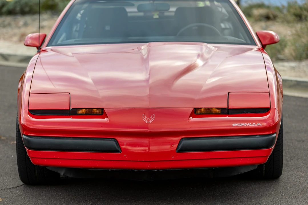 1989 Pontiac Firebird 3rd Gen - Image 10 of 31