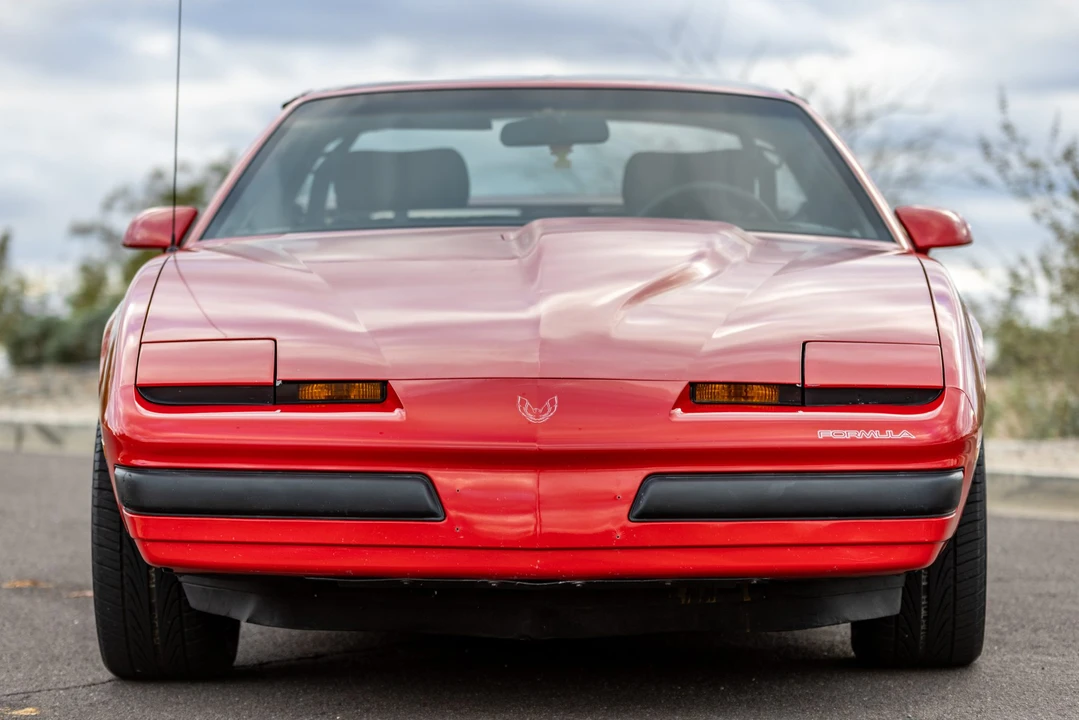 1989 Pontiac Firebird 3rd Gen - Image 9 of 31
