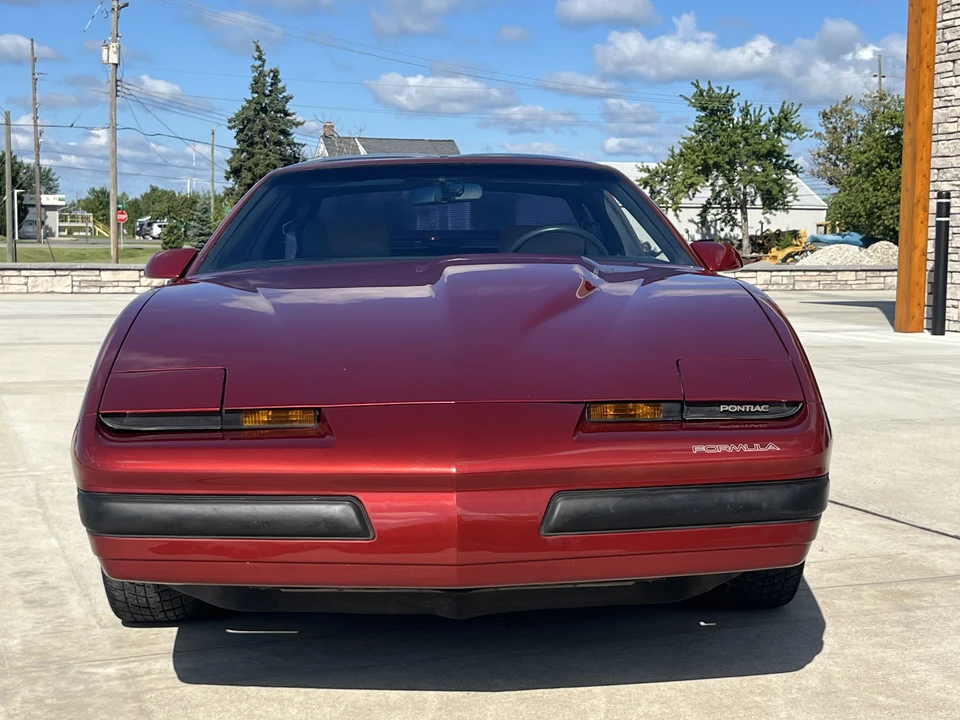1989 Pontiac Firebird Formula 3rd Gen - Image 5 of 31