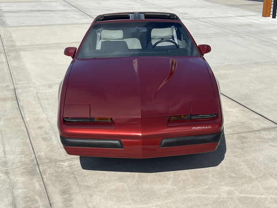 1989 Pontiac Firebird Formula 3rd Gen - Image 10 of 31