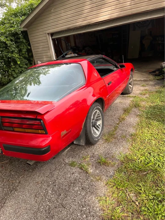 1989 Pontiac Firebird 3rd Gen - Image 11 of 14