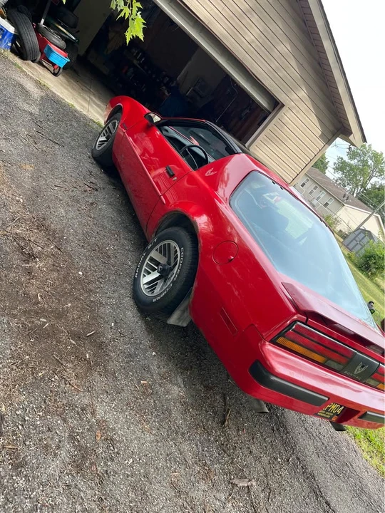 1989 Pontiac Firebird 3rd Gen - Image 9 of 14