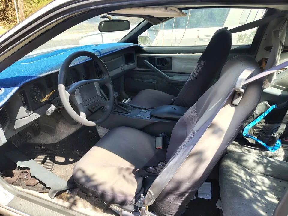 1989 Pontiac Firebird 3rd Gen - Image 4 of 4