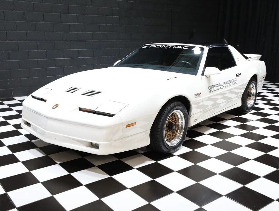 1989 Pontiac Firebird Trans Am 3rd Gen - Image 6 of 31