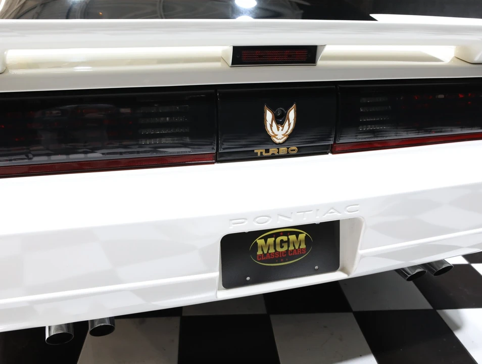 1989 Pontiac Firebird Trans Am 3rd Gen - Image 31 of 31