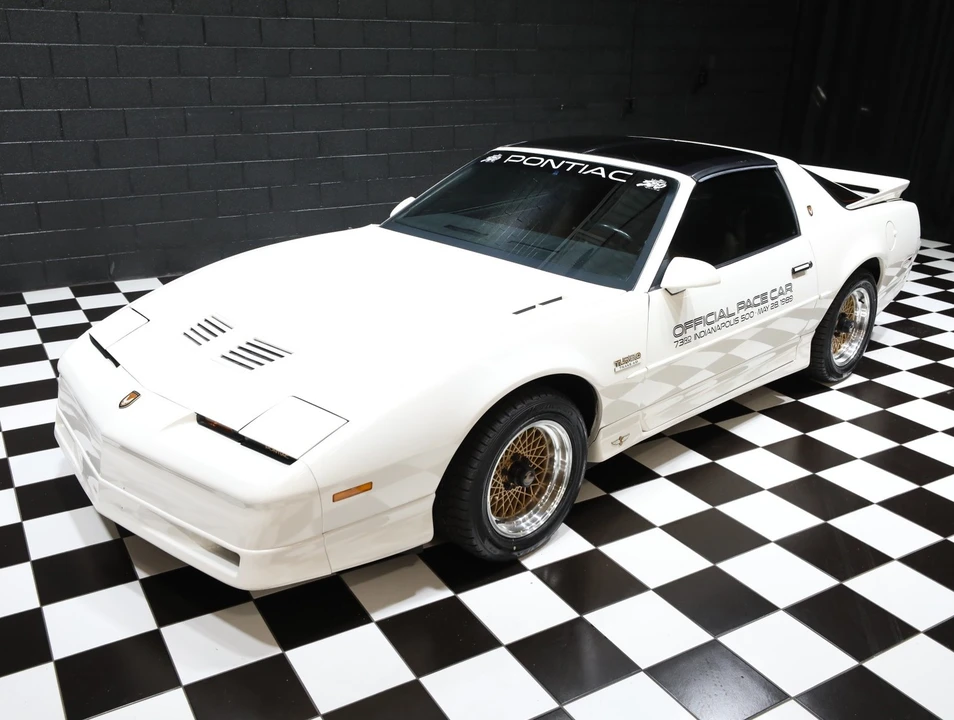 1989 Pontiac Firebird Trans Am 3rd Gen - Image 7 of 31
