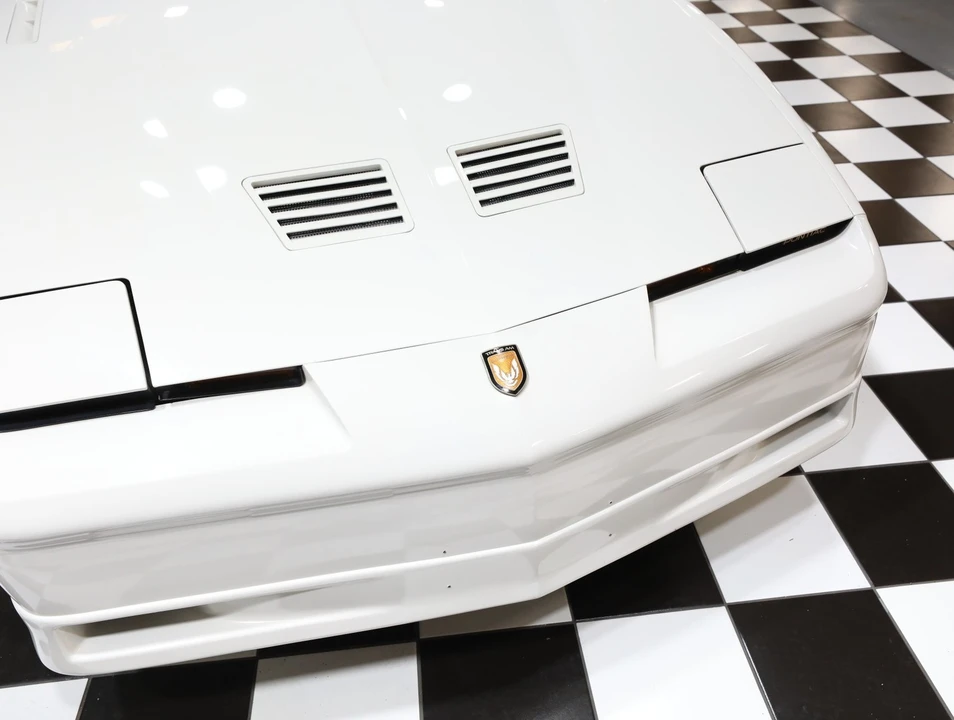 1989 Pontiac Firebird Trans Am 3rd Gen - Image 17 of 31