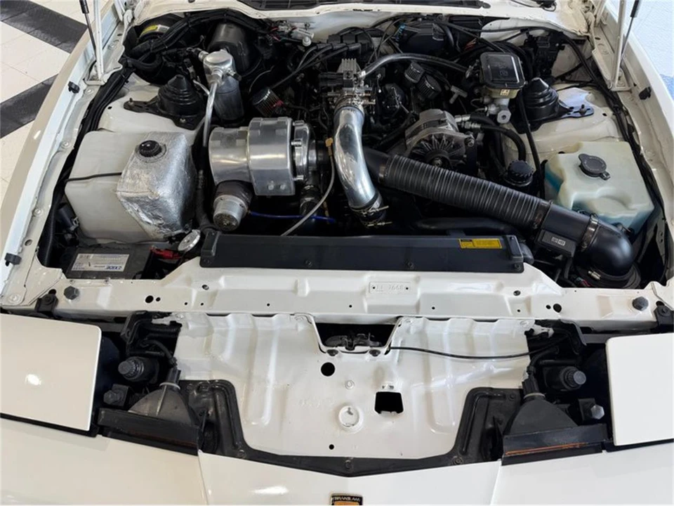 1989 Pontiac Firebird Trans Am 3rd Gen - Image 19 of 31