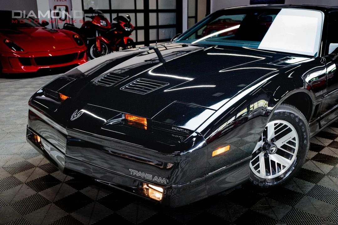 1989 Pontiac Firebird Trans Am 3rd Gen - Image 8 of 12