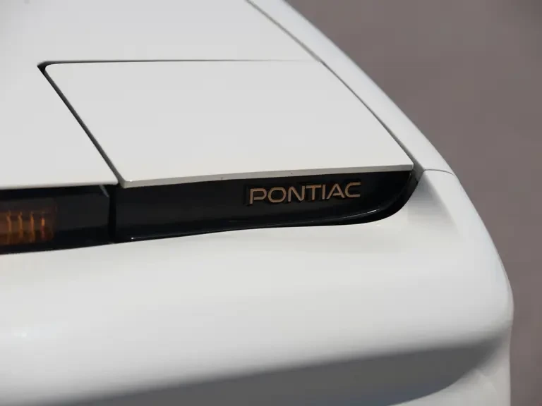 1989 Pontiac Firebird Trans Am 3rd Gen - Image 10 of 16