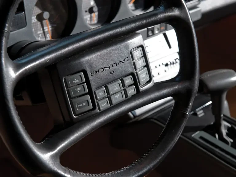 1989 Pontiac Firebird Trans Am 3rd Gen - Image 11 of 16