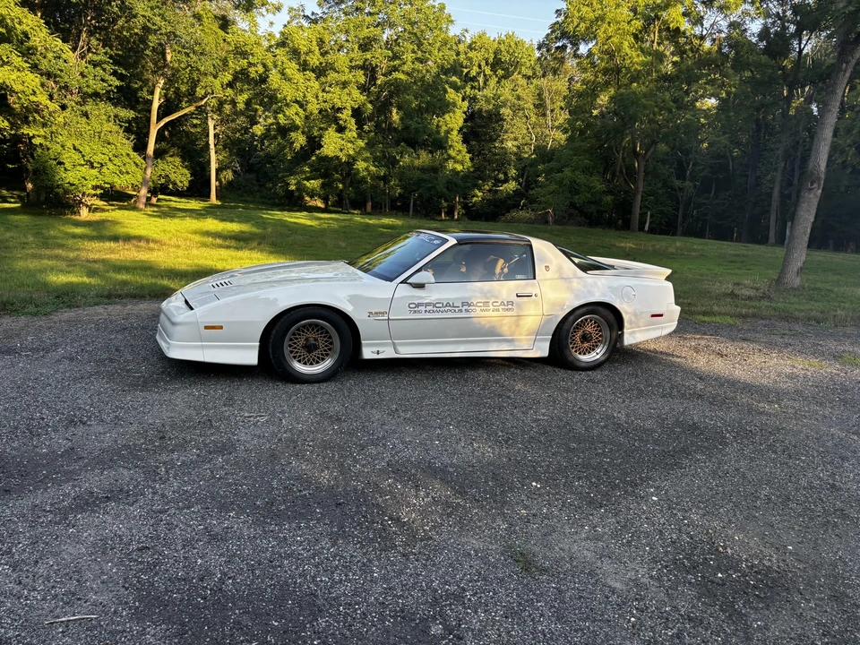 1989 Pontiac Firebird Trans Am 3rd Gen - Image 21 of 31