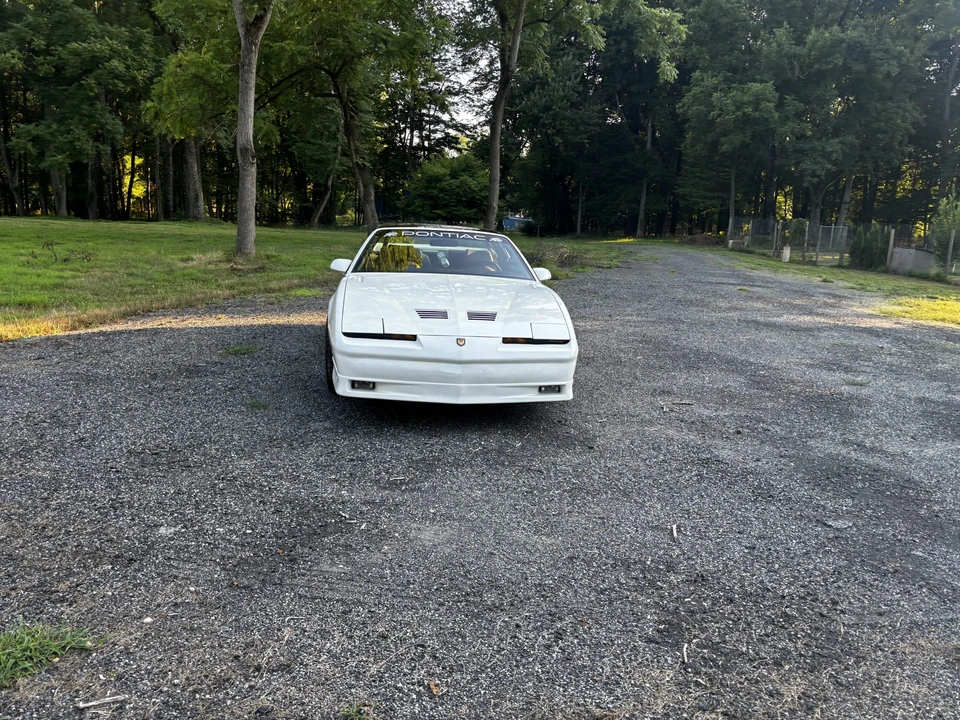 1989 Pontiac Firebird Trans Am 3rd Gen - Image 12 of 31