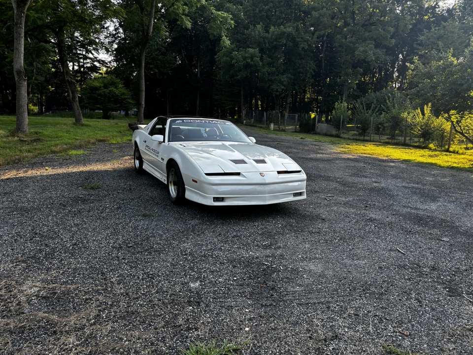 1989 Pontiac Firebird Trans Am 3rd Gen - Image 7 of 31