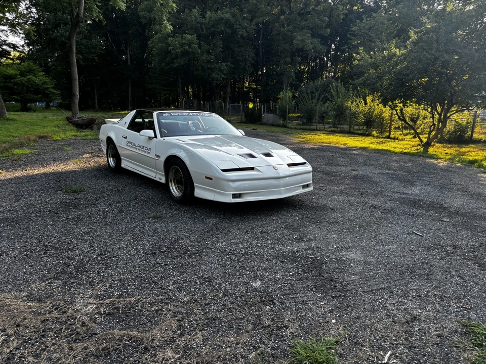 1989 Pontiac Firebird Trans Am 3rd Gen - Image 6 of 31