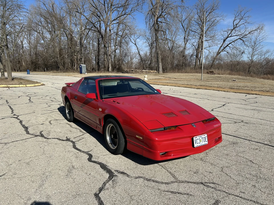 1989 Pontiac Firebird Trans Am 3rd Gen - Image 7 of 31