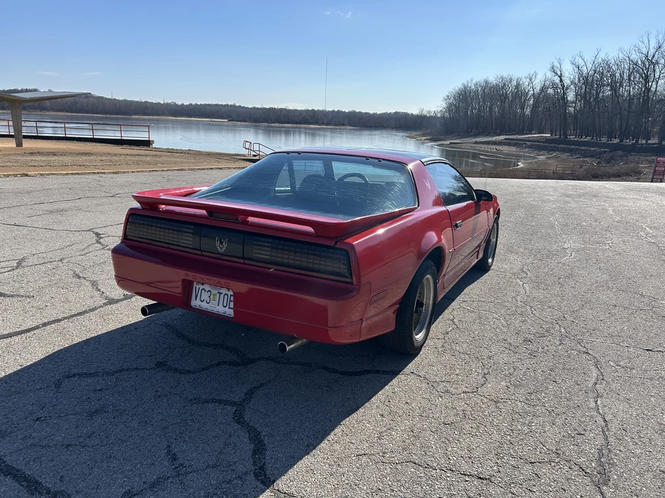 1989 Pontiac Firebird Trans Am 3rd Gen - Image 5 of 31
