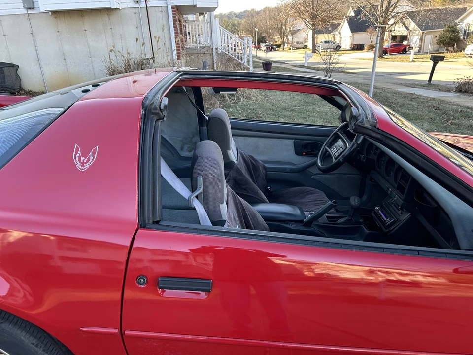 1989 Pontiac Firebird Trans Am 3rd Gen - Image 24 of 31