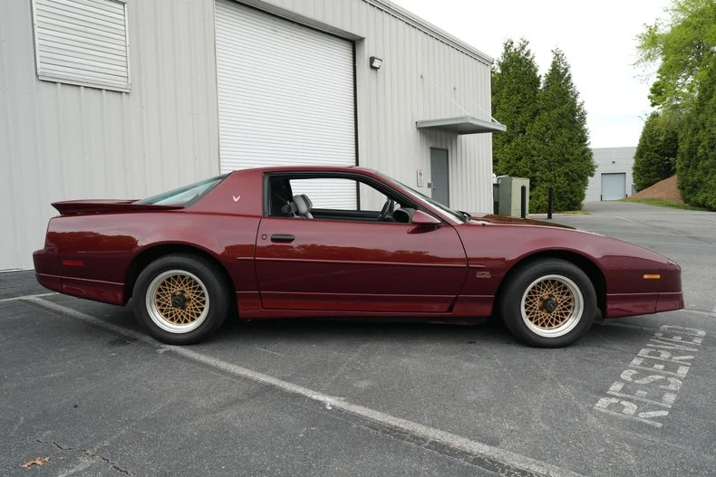 1989 Pontiac Firebird Trans Am 3rd Gen - Image 3 of 22