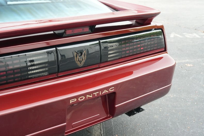 1989 Pontiac Firebird Trans Am 3rd Gen - Image 6 of 22