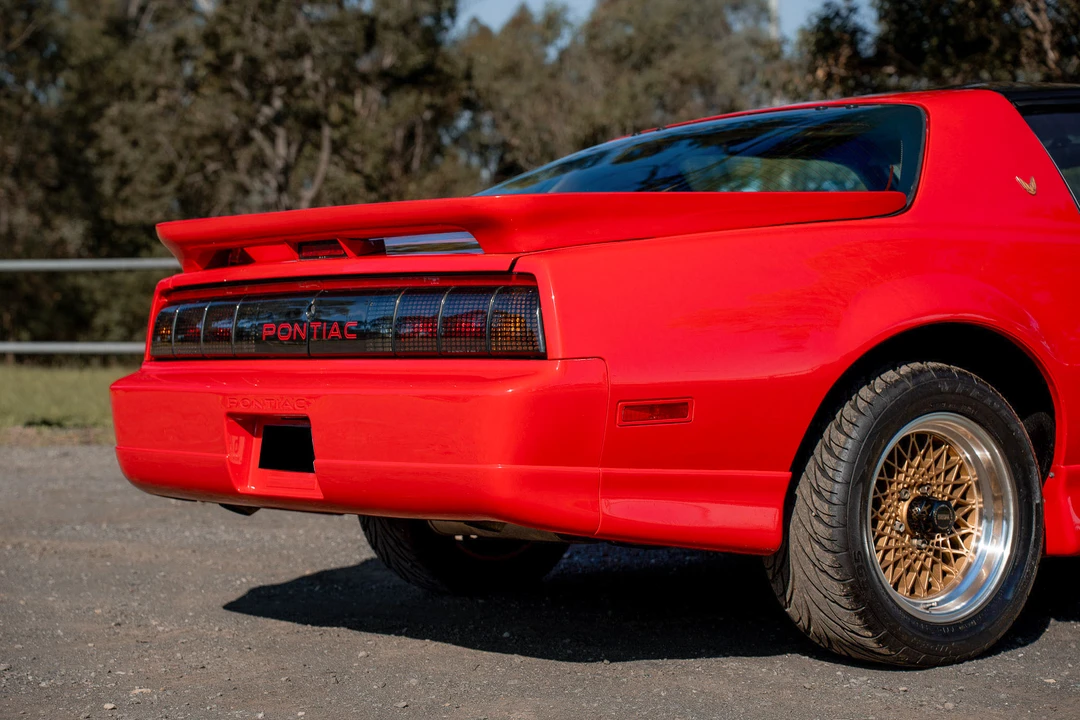 1989 Pontiac Firebird Trans Am 3rd Gen - Image 24 of 31