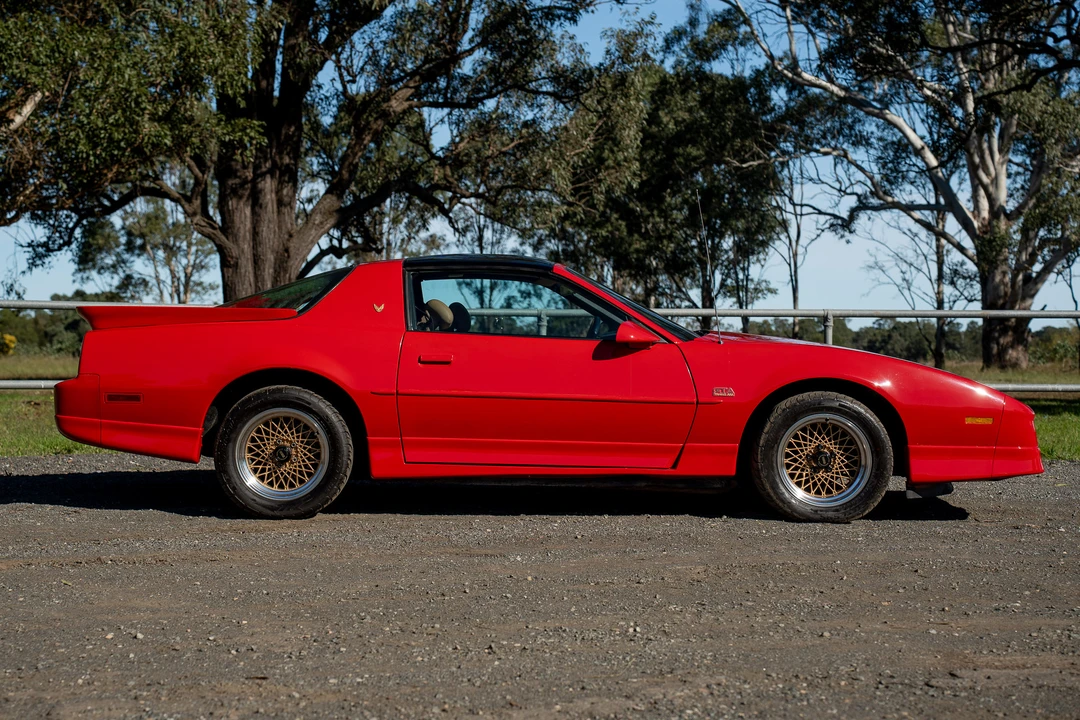 1989 Pontiac Firebird Trans Am 3rd Gen - Image 4 of 31