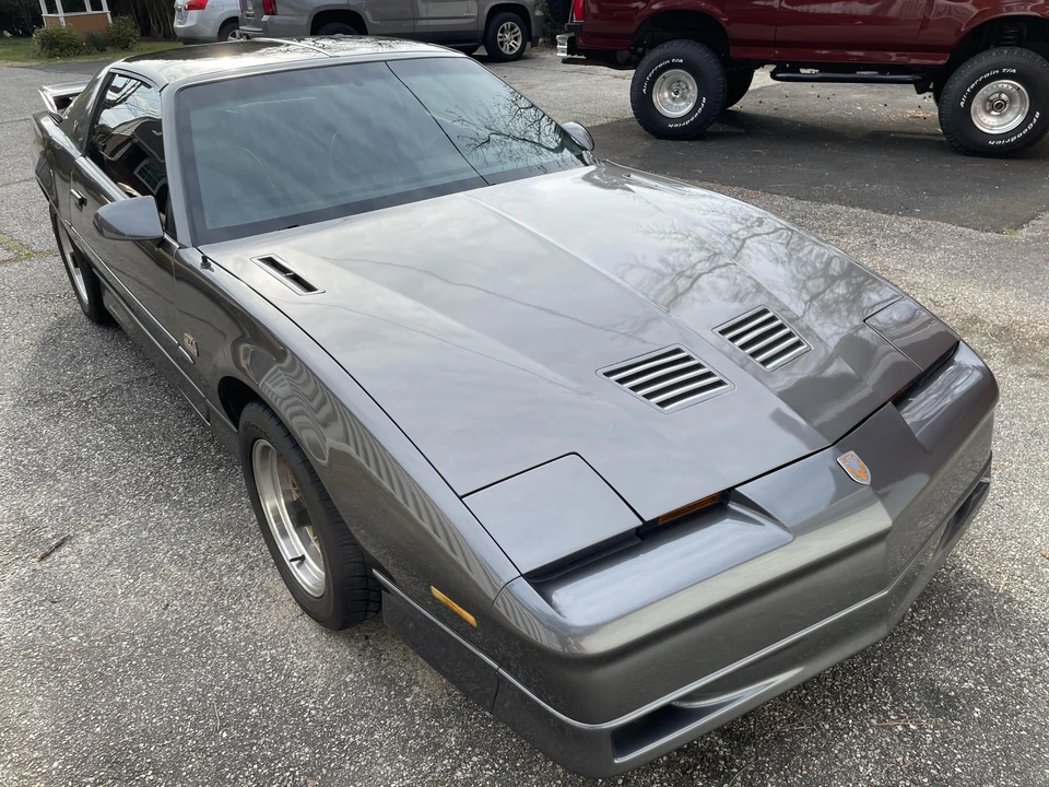1989 Pontiac Firebird Trans Am 3rd Gen - Image 12 of 31