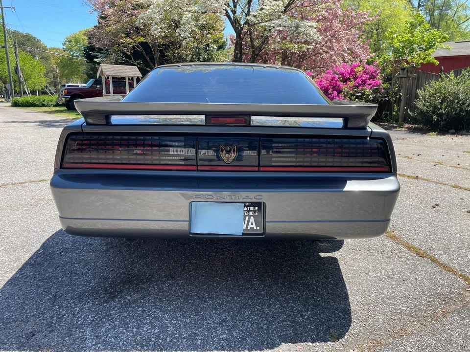 1989 Pontiac Firebird Trans Am 3rd Gen - Image 7 of 31