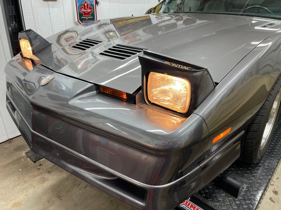 1989 Pontiac Firebird Trans Am 3rd Gen - Image 19 of 31