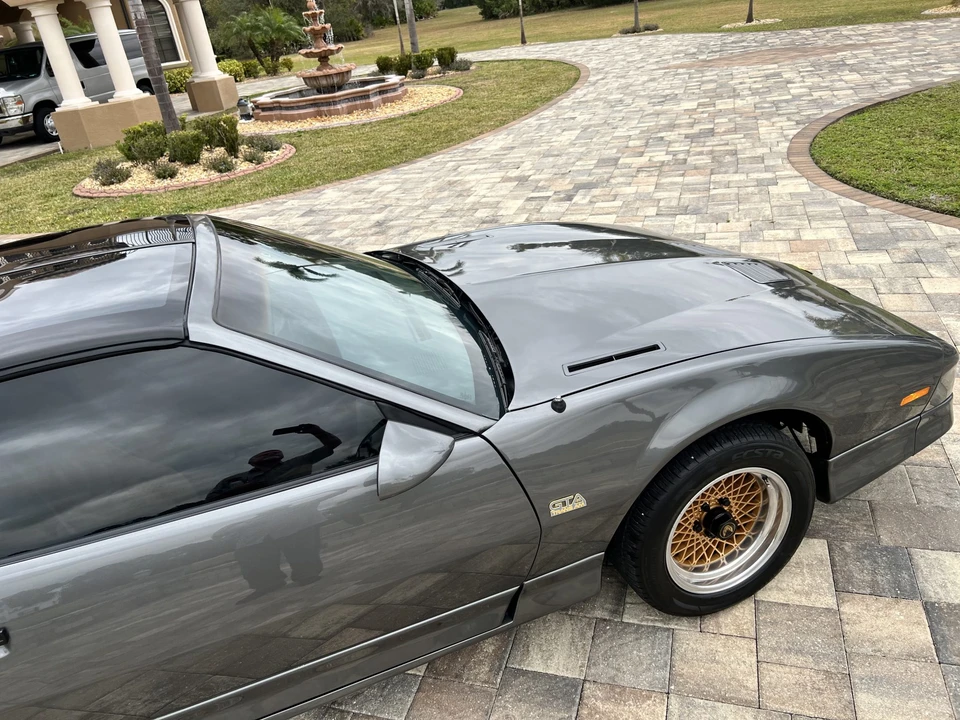 1989 Pontiac Firebird Trans Am 3rd Gen - Image 14 of 31
