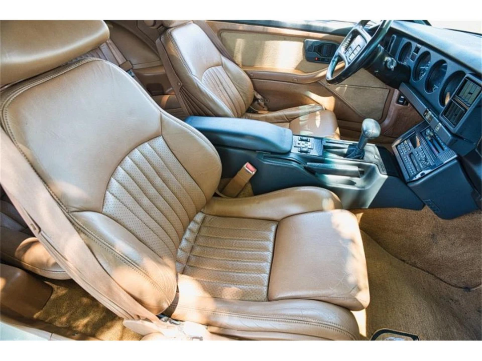 1989 Pontiac Firebird Trans Am 3rd Gen - Image 7 of 12