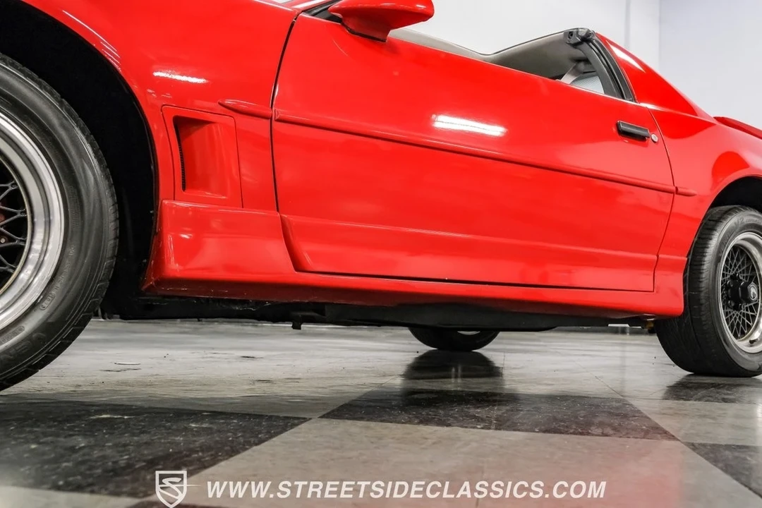 1989 Pontiac Firebird Trans Am 3rd Gen - Image 21 of 21