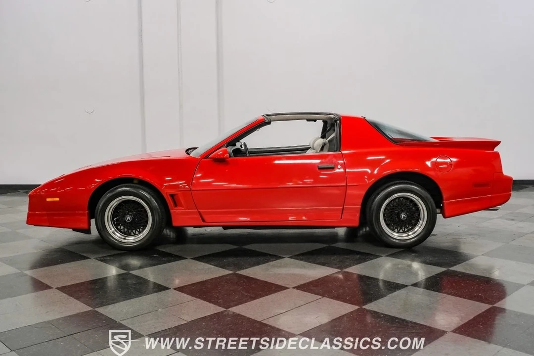 1989 Pontiac Firebird Trans Am 3rd Gen - Image 3 of 12