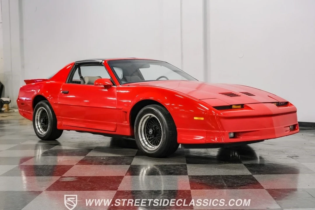 1989 Pontiac Firebird Trans Am 3rd Gen - Image 16 of 21