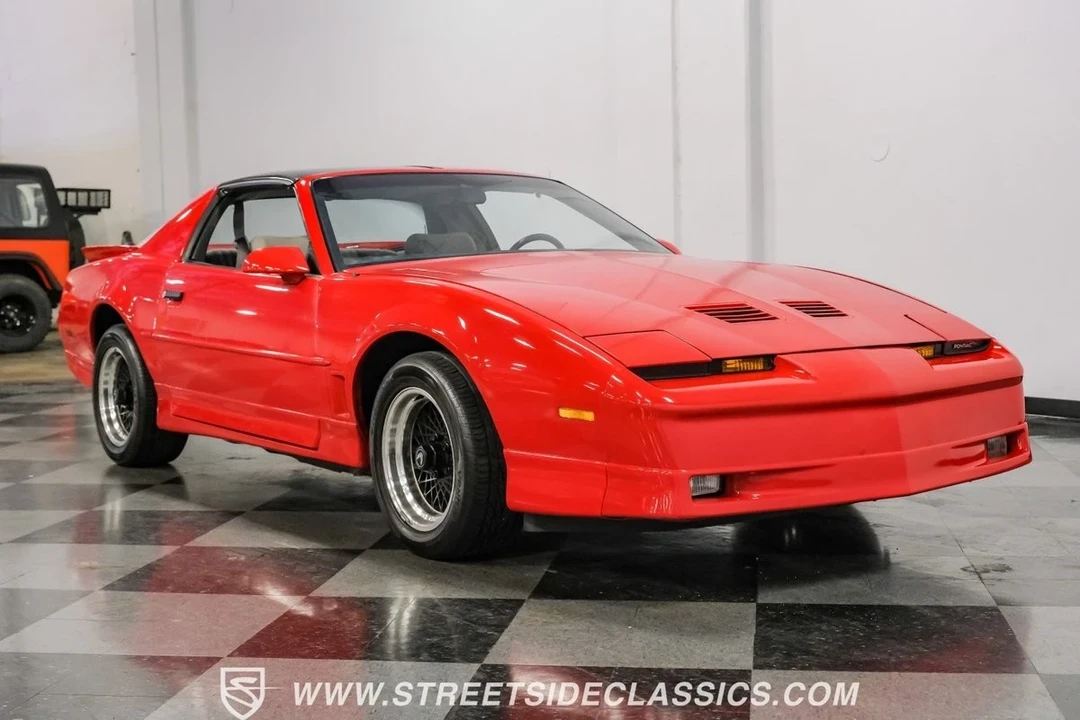1989 Pontiac Firebird Trans Am 3rd Gen - Image 17 of 21