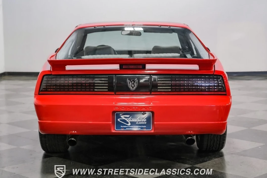1989 Pontiac Firebird Trans Am 3rd Gen - Image 11 of 12