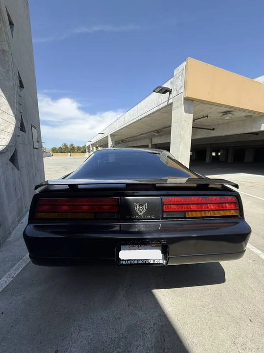 1989 Pontiac Firebird 3rd Gen - Image 5 of 22