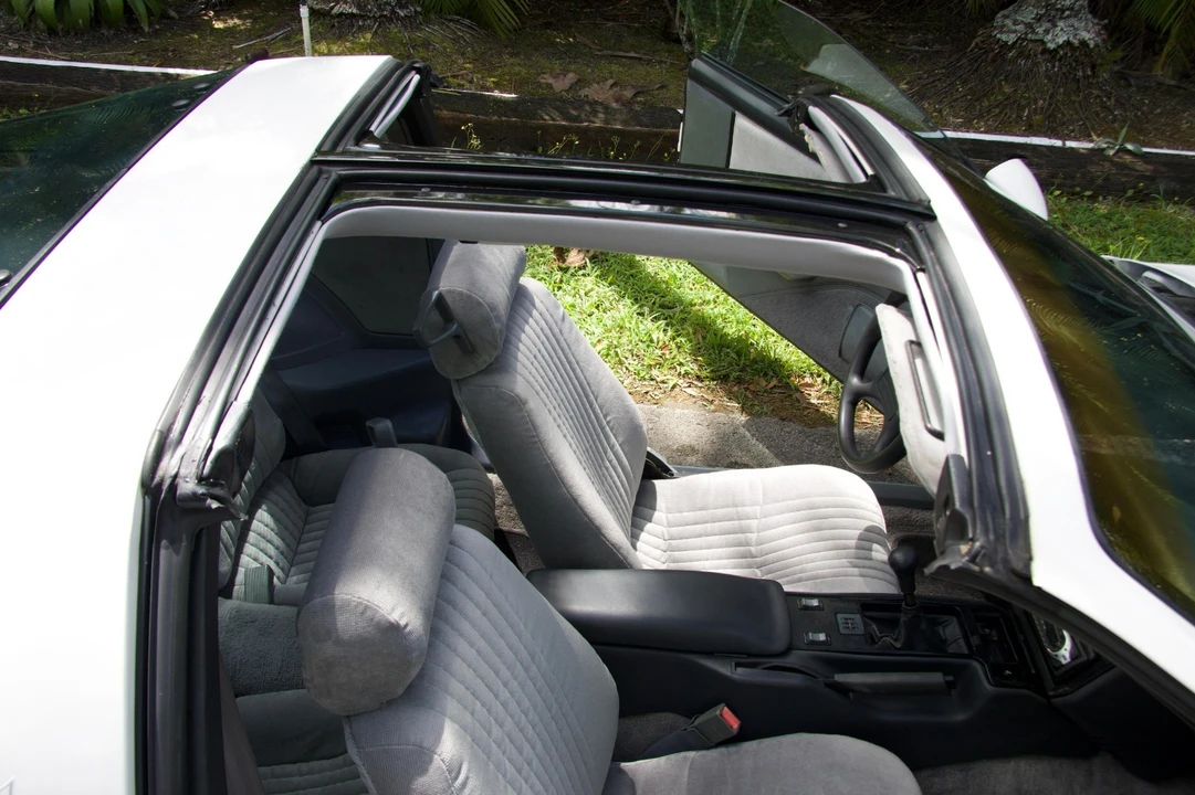 1989 Pontiac Firebird 3rd Gen - Image 16 of 21