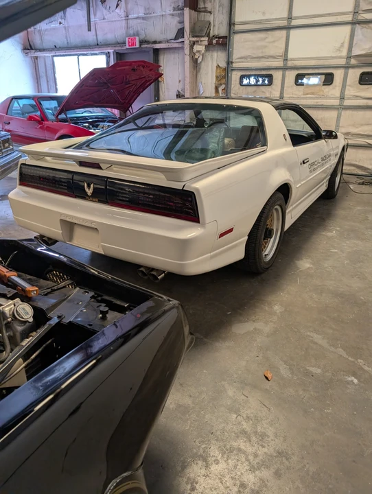 1989 Pontiac Firebird Trans Am 3rd Gen - Image 8 of 21
