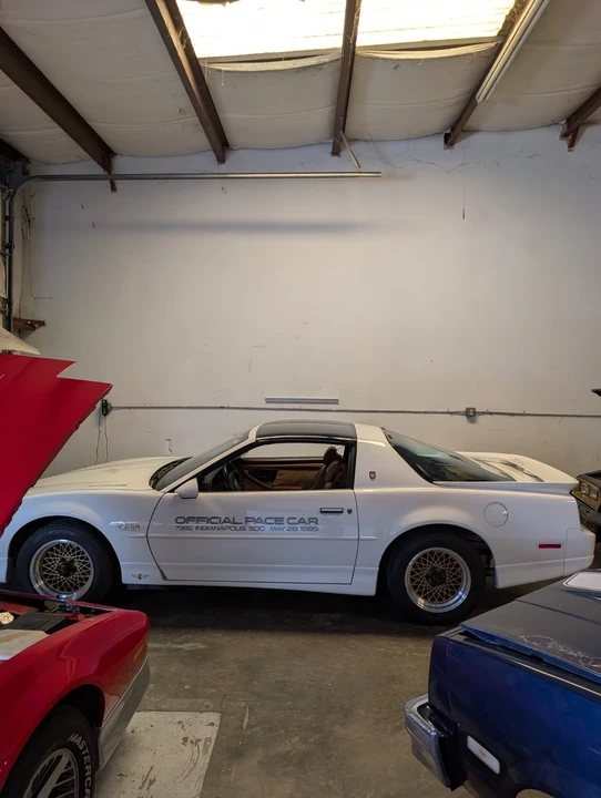 1989 Pontiac Firebird Trans Am 3rd Gen - Image 10 of 21