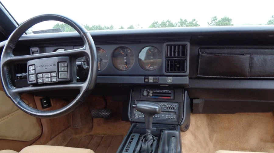 1989 Pontiac Firebird Trans Am 3rd Gen - Image 5 of 9