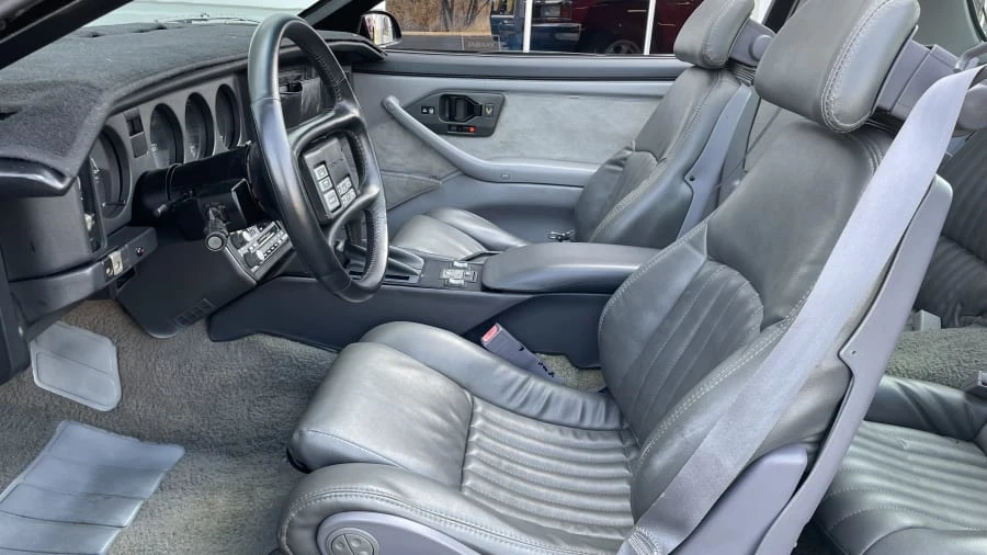 1989 Pontiac Firebird Trans Am 3rd Gen - Image 5 of 17