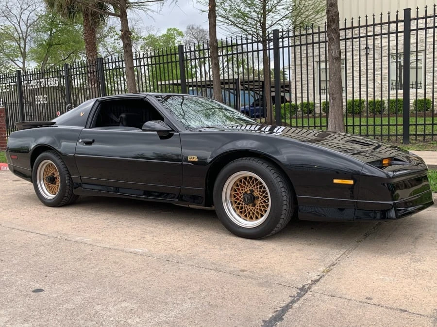 1989 Pontiac Firebird Trans Am 3rd Gen - Image 10 of 12