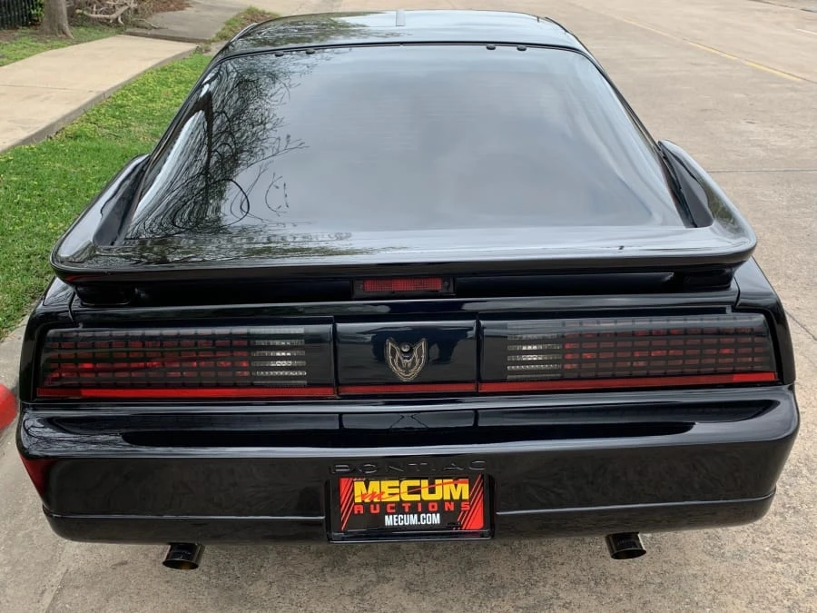 1989 Pontiac Firebird Trans Am 3rd Gen - Image 11 of 12