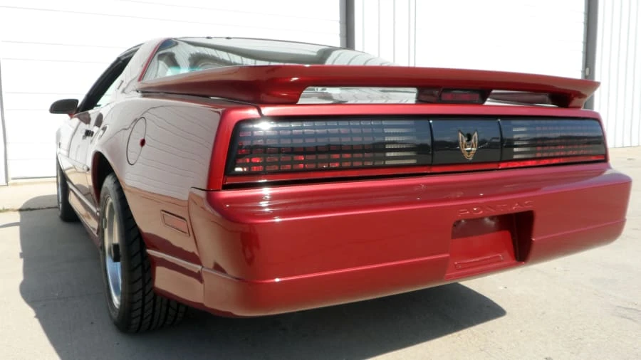 1989 Pontiac Firebird Trans Am 3rd Gen - Image 3 of 7