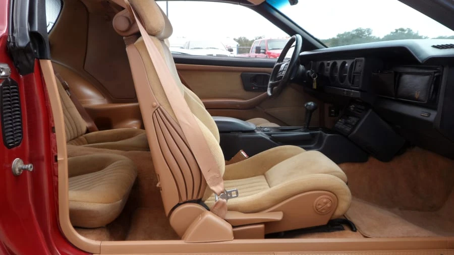 1989 Pontiac Firebird Trans Am 3rd Gen - Image 5 of 7