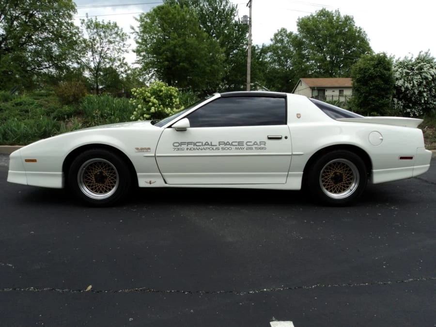 1989 Pontiac Firebird Trans Am 3rd Gen - Image 8 of 8