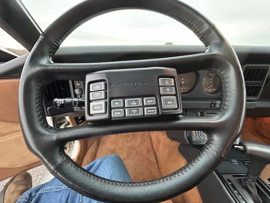 1989 Pontiac Firebird Trans Am 3rd Gen - Image 20 of 28