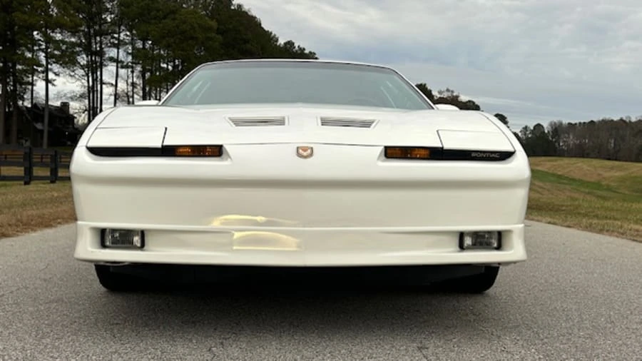 1989 Pontiac Firebird Trans Am 3rd Gen - Image 4 of 28